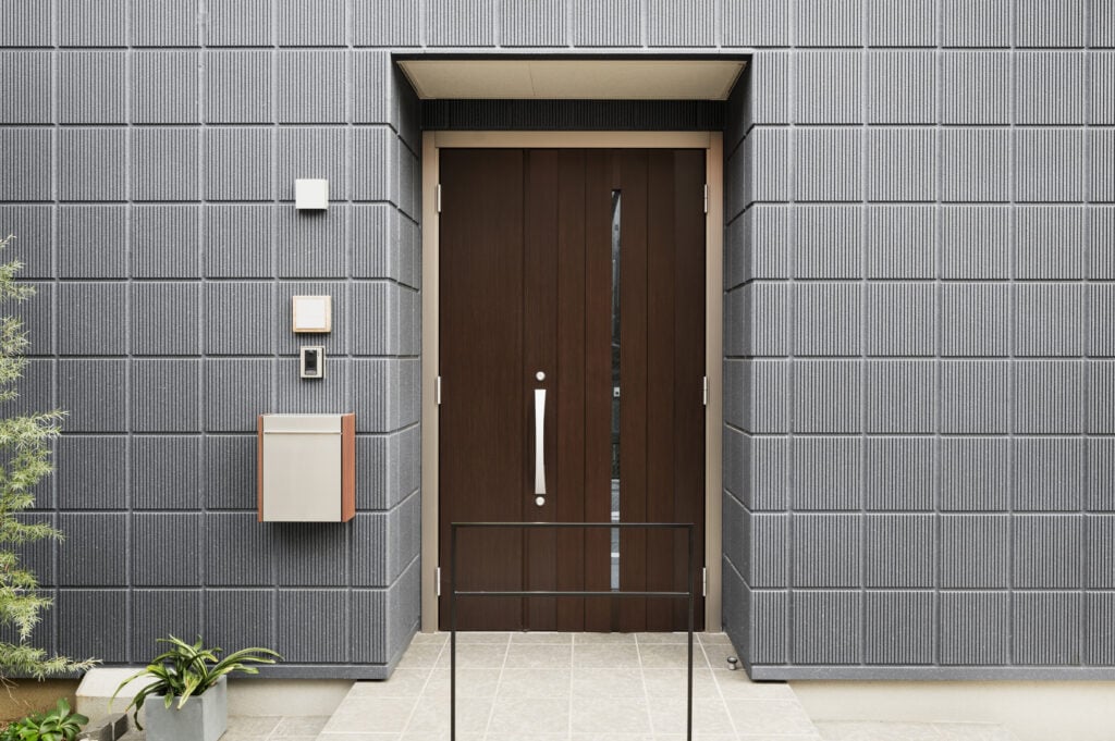 Easter's Lock & Key|Multifamily Doors Designed for Modern Living Spaces
